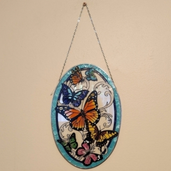 ⭐️ HOST PICK ⭐️ Stained Glass Suncatcher - Picture 3 of 5